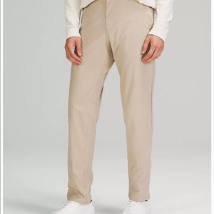 Lululemon Commission Classic-Fit Pant 32" 
Warpstreme, Size 36